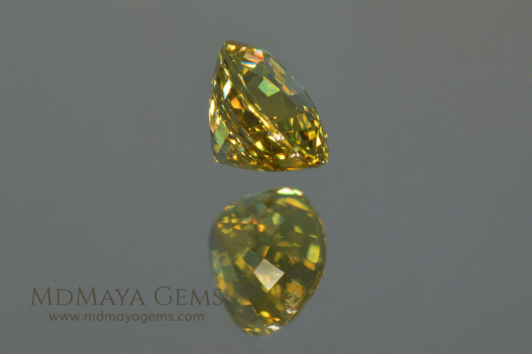 Greenish Yellow Mali Garnet Gemstone Oval Cut 1.25 ct