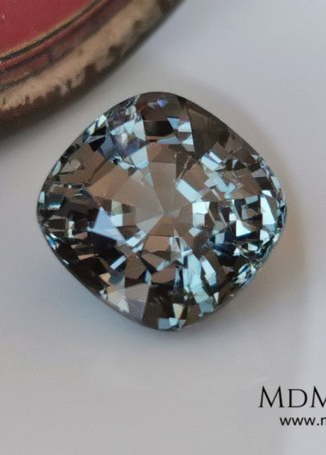 Blue and Violet Spinel for sale