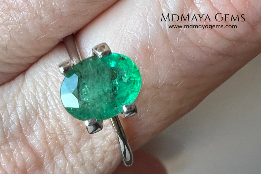 1.30 ct Natural Zambian Emerald – Vivid Green Oval