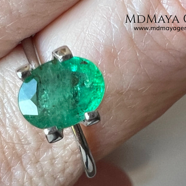 1.30 ct Natural Zambian Emerald – Vivid Green Oval