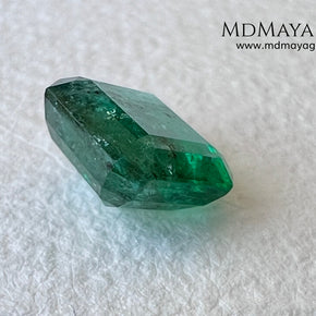 1.75 ct Natural Zambian Emerald – Vivid Green, No Oil