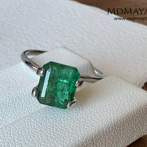 1.75 ct Natural Zambian Emerald – Vivid Green, No Oil
