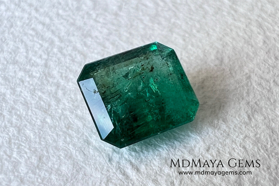 1.75 ct Natural Zambian Emerald – Vivid Green, No Oil