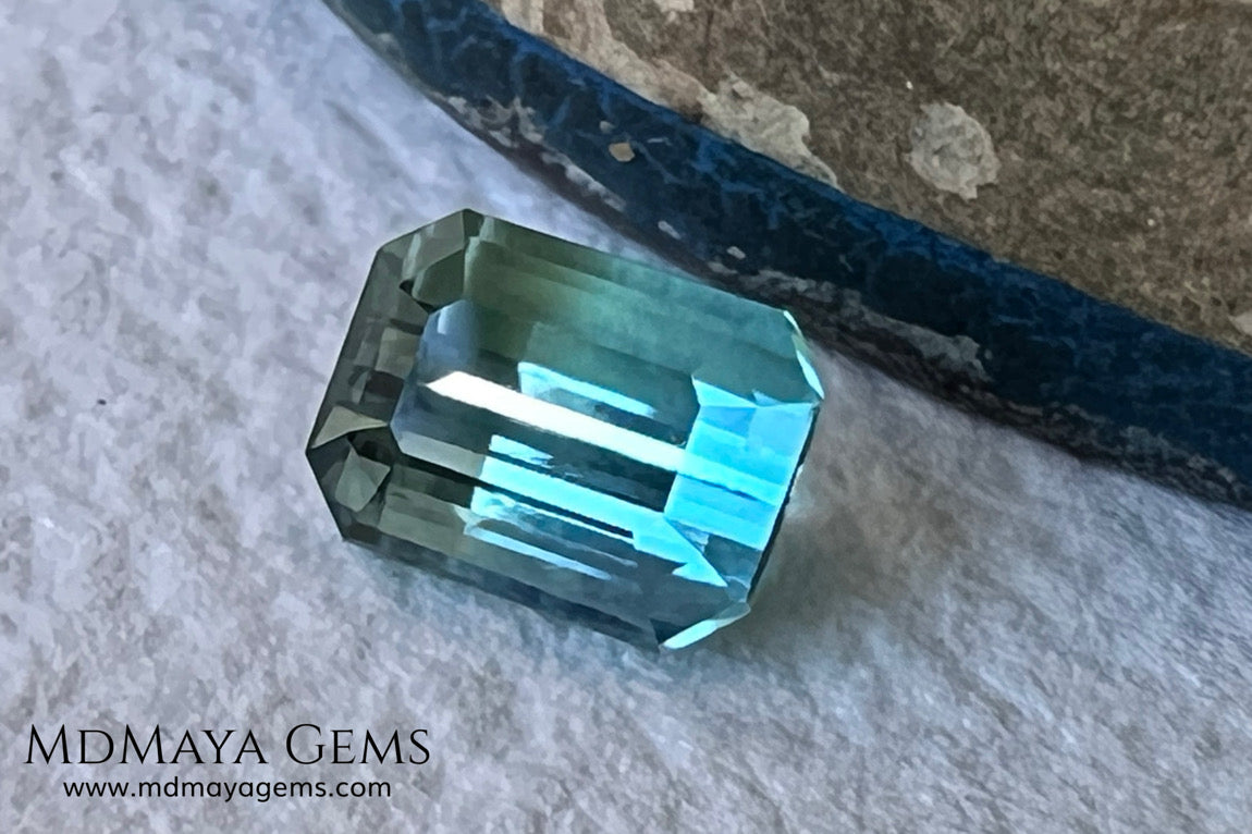 Bicolor Tourmaline 0.96 ct – Blue Green Elegance