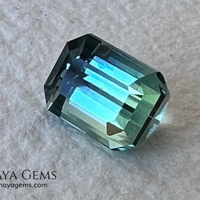 Bicolor Tourmaline 0.96 ct – Blue Green Elegance