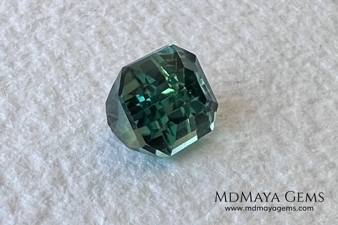 Bicolor Tourmaline 1.02 ct – Blue Green Afghan Gem