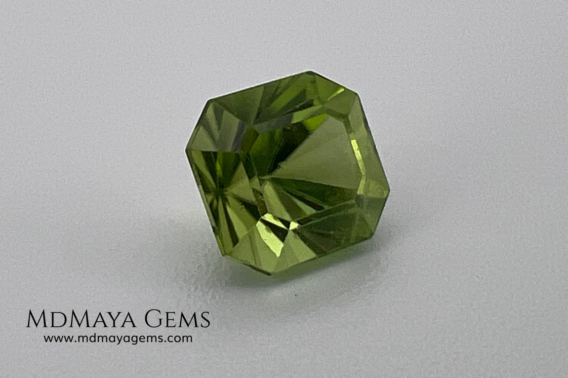 3.02 ct Octagon Peridot – Vivid Strongly Yellowish Green from Pakistan