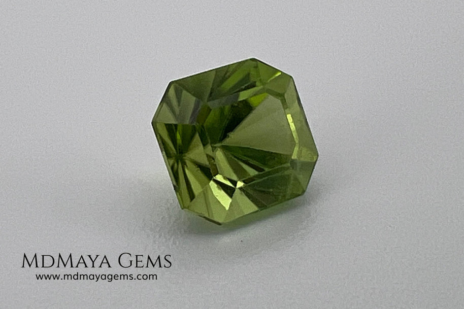 3.02 ct Octagon Peridot – Vivid Strongly Yellowish Green from Pakistan