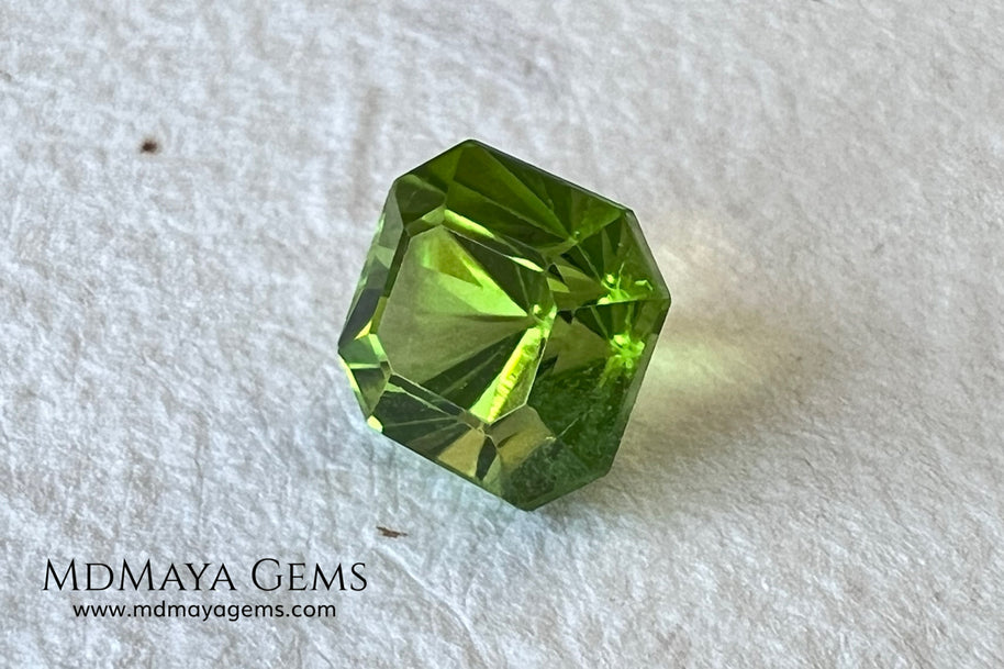 3.02 ct Octagon Peridot – Vivid Strongly Yellowish Green from Pakistan