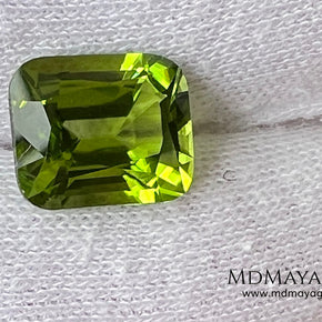 5.03 ct Cushion Cut Peridot – Natural Strongly Yellowish Green Gemstone from Pakistan