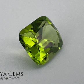5.03 ct Cushion Cut Peridot – Natural Strongly Yellowish Green Gemstone from Pakistan
