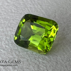 5.03 ct Cushion Cut Peridot – Natural Strongly Yellowish Green Gemstone from Pakistan