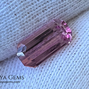 Red Tourmaline 1.69 ct – Light Red Octagon Elegance