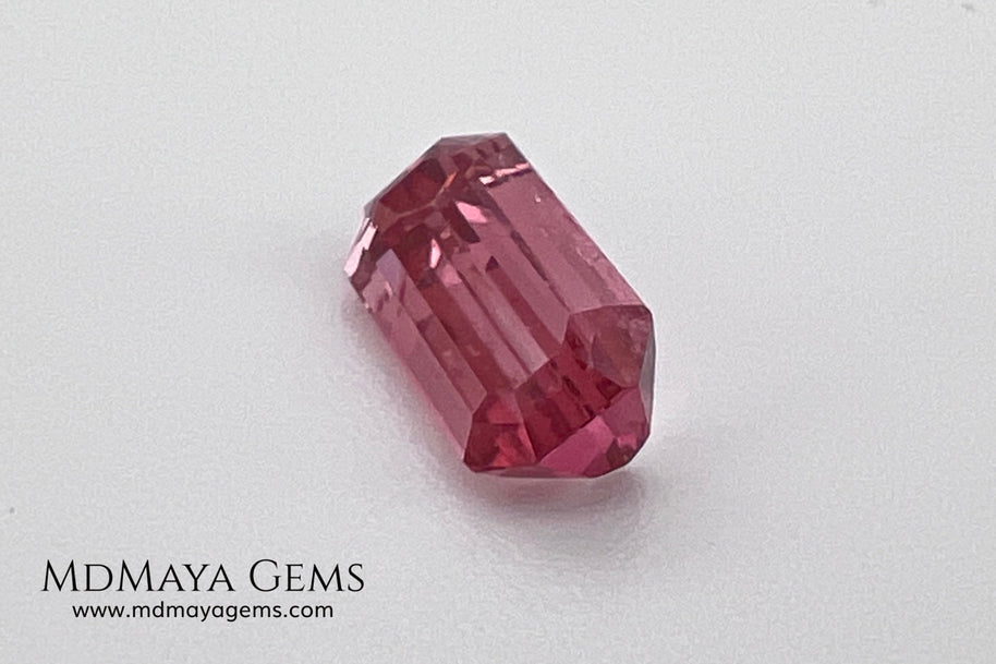 Red Tourmaline 1.69 ct – Light Red Octagon Elegance