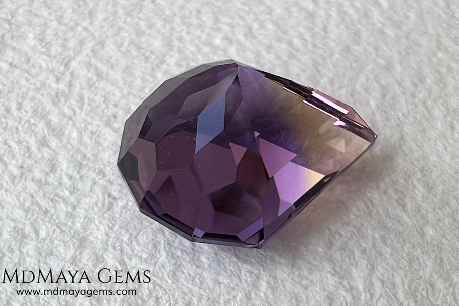 7.77 ct Fantasy Cut Ametrine – Natural Bicolor Quartz Gemstone