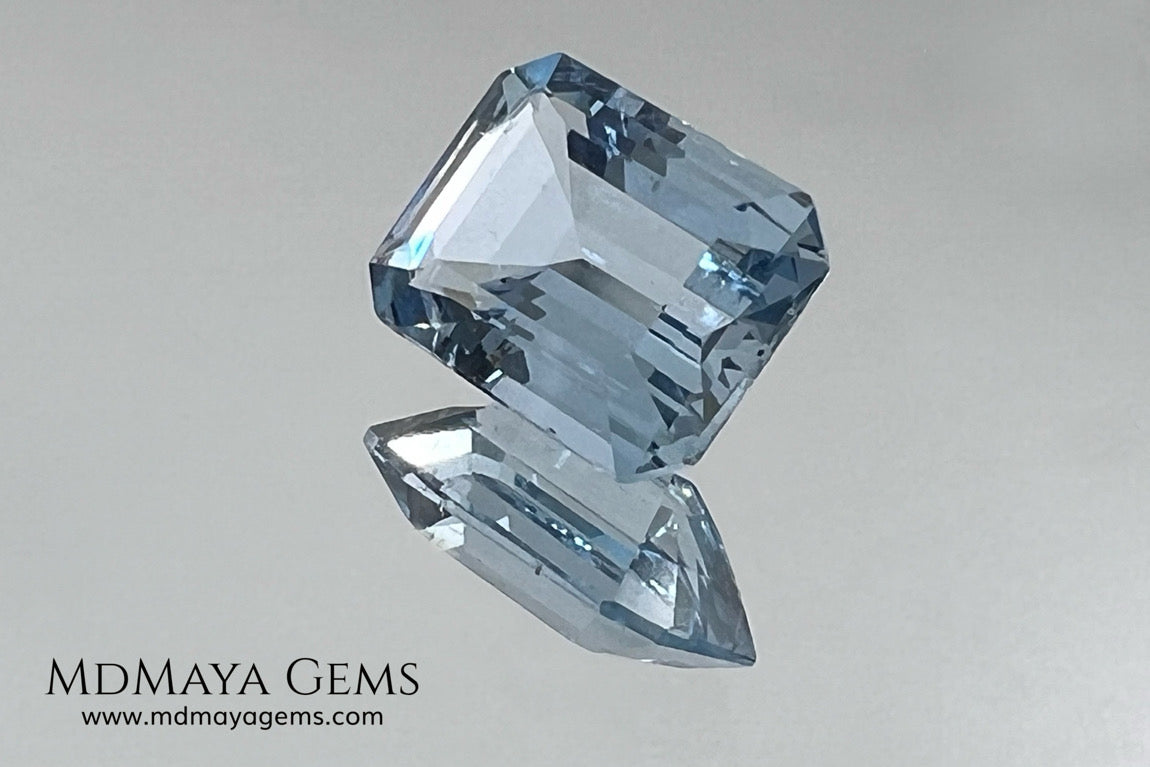 Elegant blue aquamarine of 2.02 ct and emerald cut, this delicate gem shows a very bright blue, has a great quality in its cut and finishes. It will be ideal for use on a ring or a pendant, since its size is perfect, neither too large nor too small. A great natural gemstone at an unbeatable price.