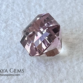 Bicolor Tourmaline 1.28 ct – Soft Pink & Champagne Elegance