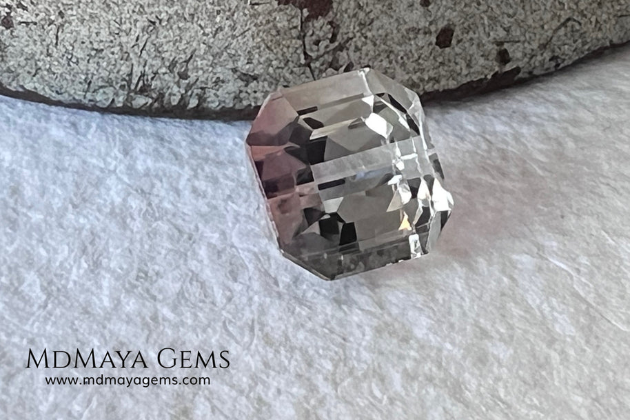 Bicolor Tourmaline 1.28 ct – Soft Pink & Champagne Elegance