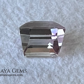 Bicolor Tourmaline 1.28 ct – Soft Pink & Champagne Elegance