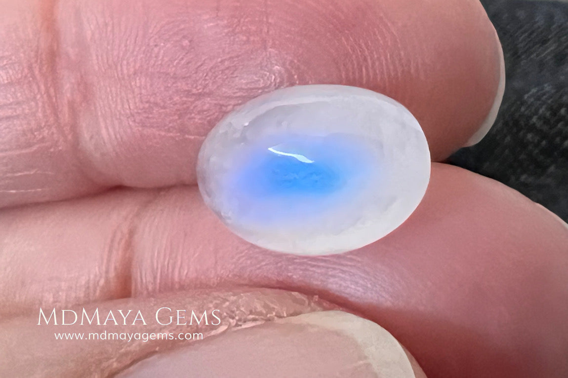 4.40 Ct Natural Blue Sheen Moonstone Cabochon – Sri Lanka Oval Gem