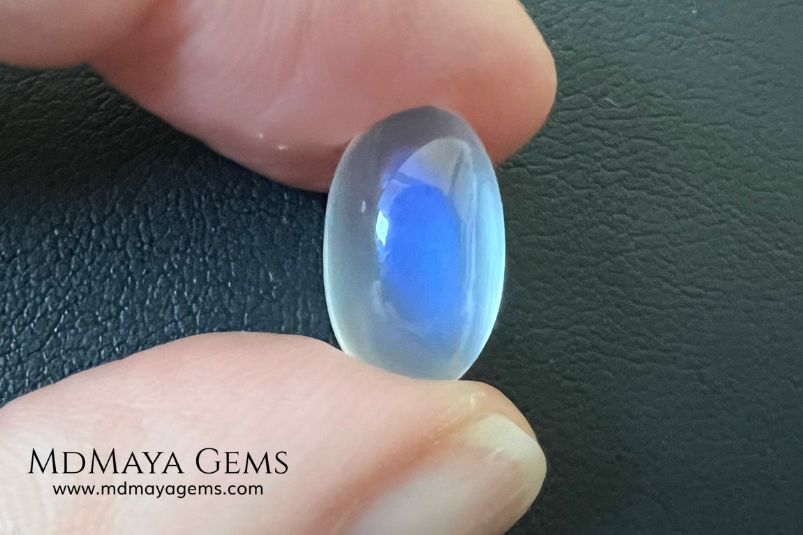 Blue Sheen Moonstone 5.32 ct – Natural Sri Lanka Oval Cabochon