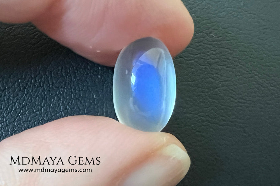 Blue Sheen Moonstone 5.32 ct – Natural Sri Lanka Oval Cabochon