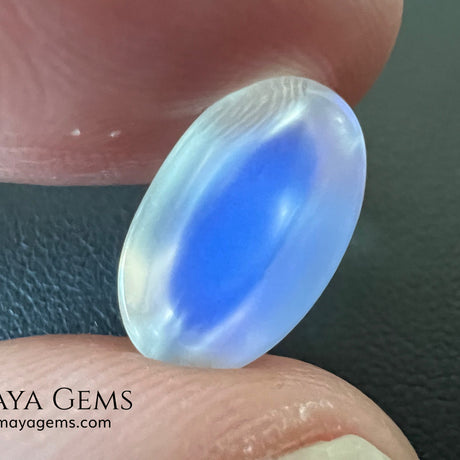 Blue Sheen Moonstone 5.32 ct – Natural Sri Lanka Oval Cabochon