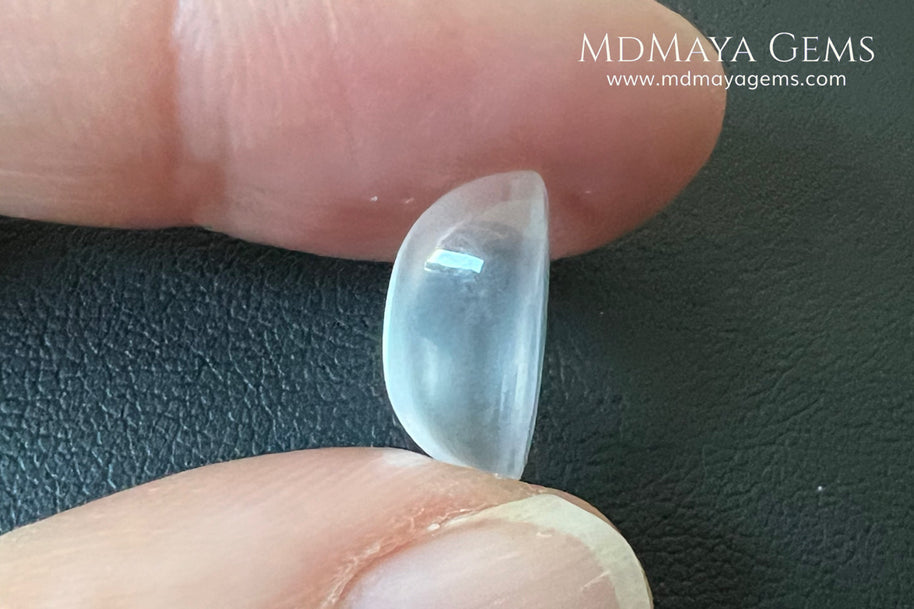 Blue Sheen Moonstone 5.32 ct – Natural Sri Lanka Oval Cabochon