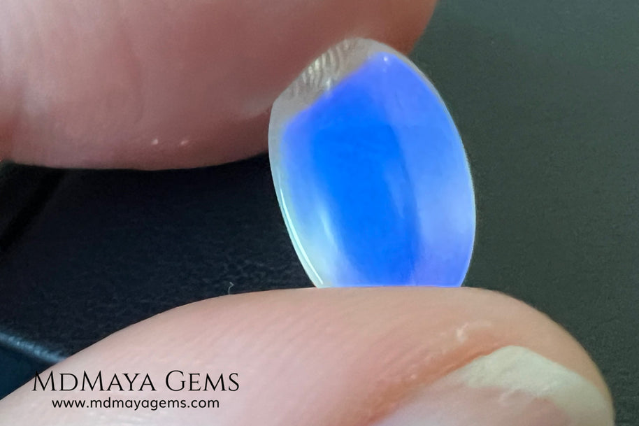 Blue Sheen Moonstone 5.32 ct – Natural Sri Lanka Oval Cabochon