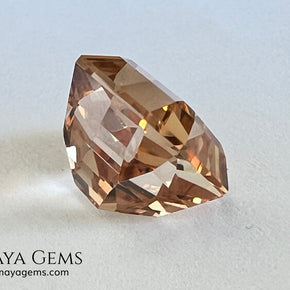 5.67 ct Yellowish Orange Topaz – Emerald Cut (Pakistan)