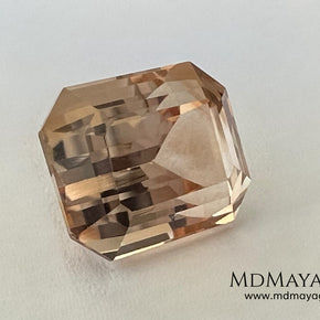 5.67 ct Yellowish Orange Topaz – Emerald Cut (Pakistan)