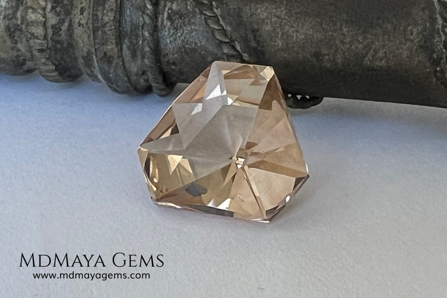 5.95 ct Yellowish Orange Topaz – Fancy Cushion Brilliant (Pakistan)