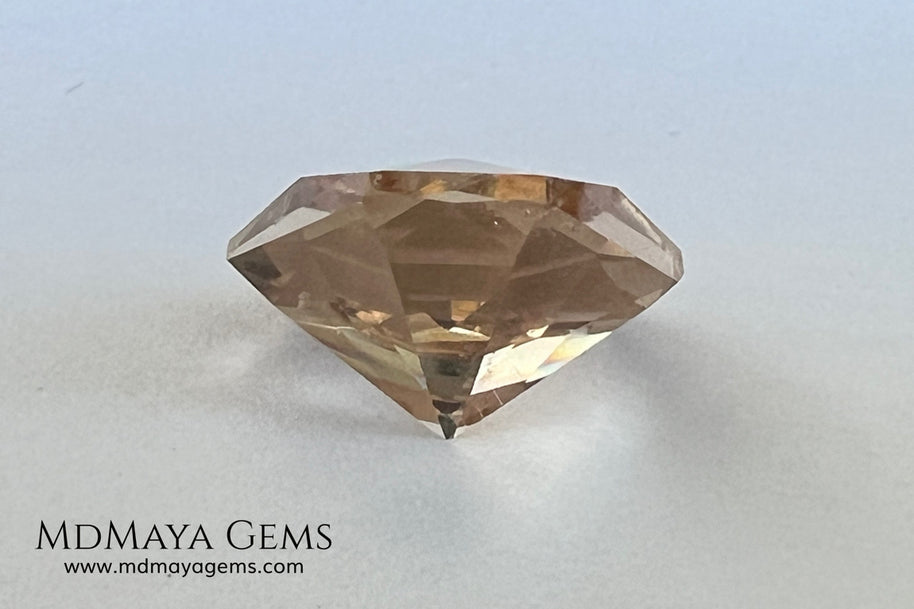 5.95 ct Yellowish Orange Topaz – Fancy Cushion Brilliant (Pakistan)