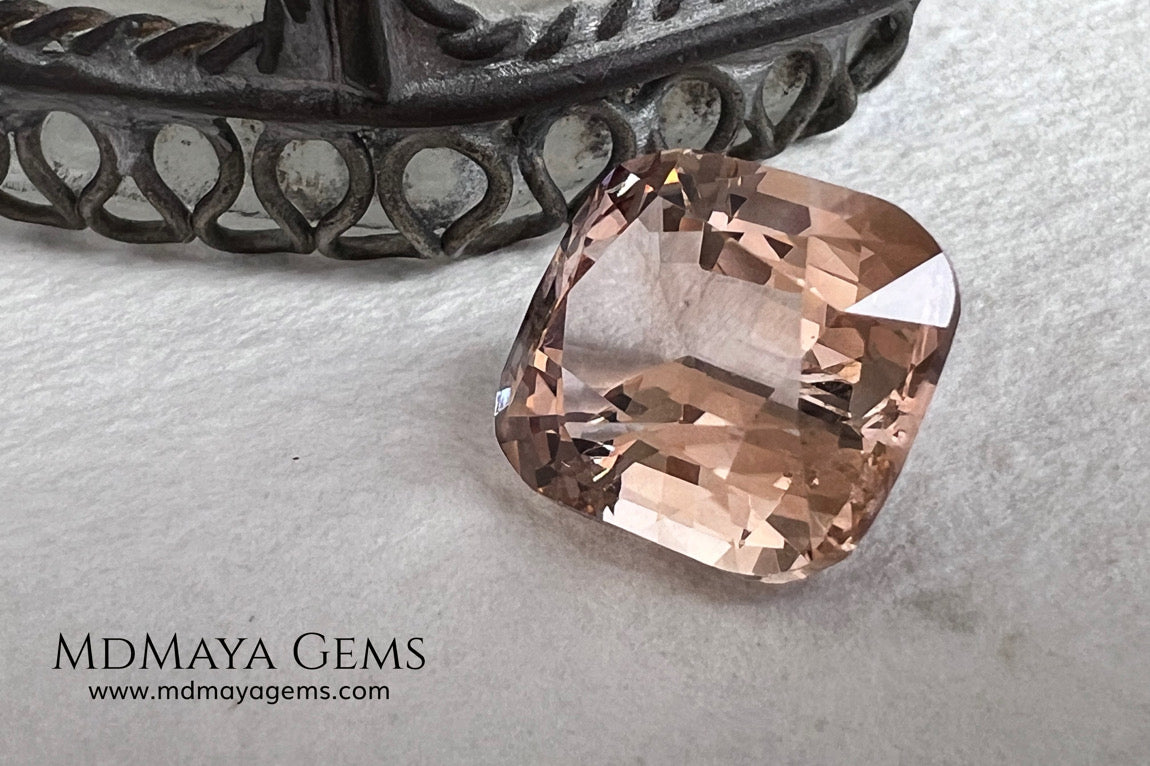 7.74 ct Yellowish Orange Topaz – Cushion Cut (Pakistan)