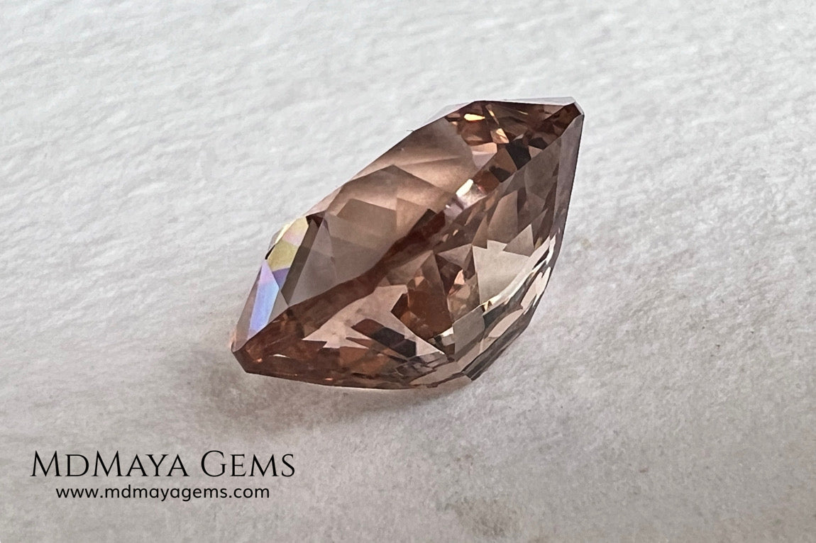 7.74 ct Yellowish Orange Topaz – Cushion Cut (Pakistan)