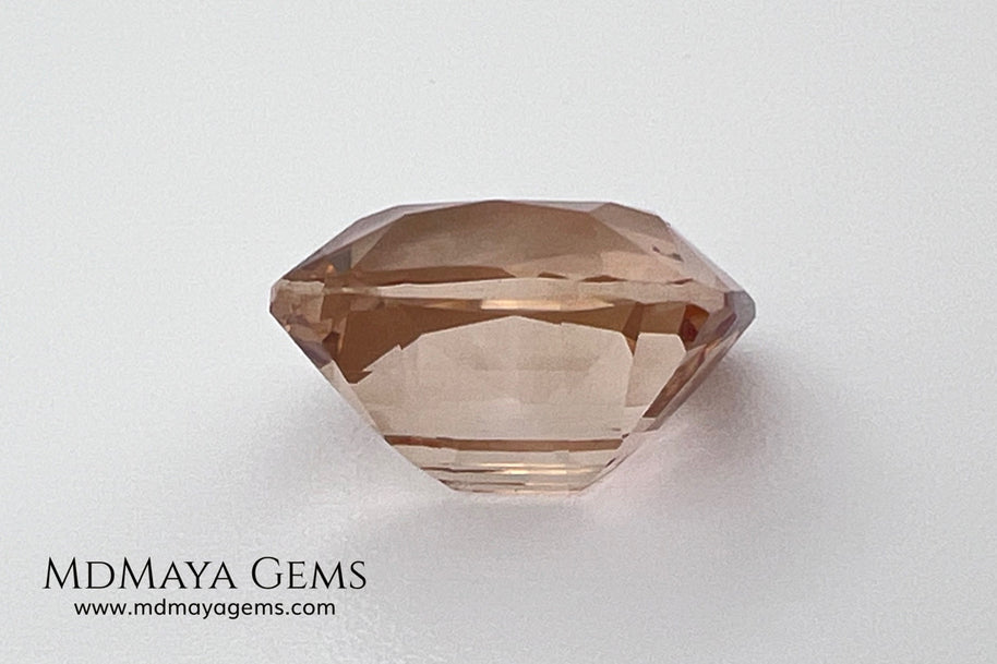 7.74 ct Yellowish Orange Topaz – Cushion Cut (Pakistan)