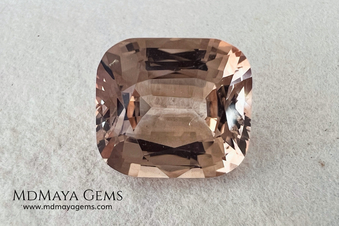 7.74 ct Yellowish Orange Topaz – Cushion Cut (Pakistan)