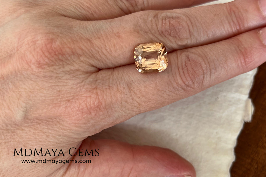 7.74 ct Yellowish Orange Topaz – Cushion Cut (Pakistan)