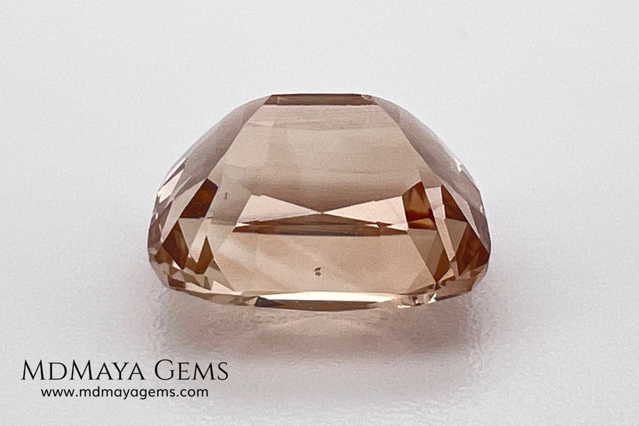 7.74 ct Yellowish Orange Topaz – Cushion Cut (Pakistan)