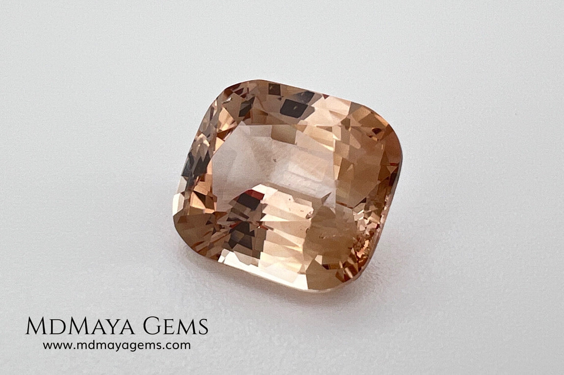 7.74 ct Yellowish Orange Topaz – Cushion Cut (Pakistan)