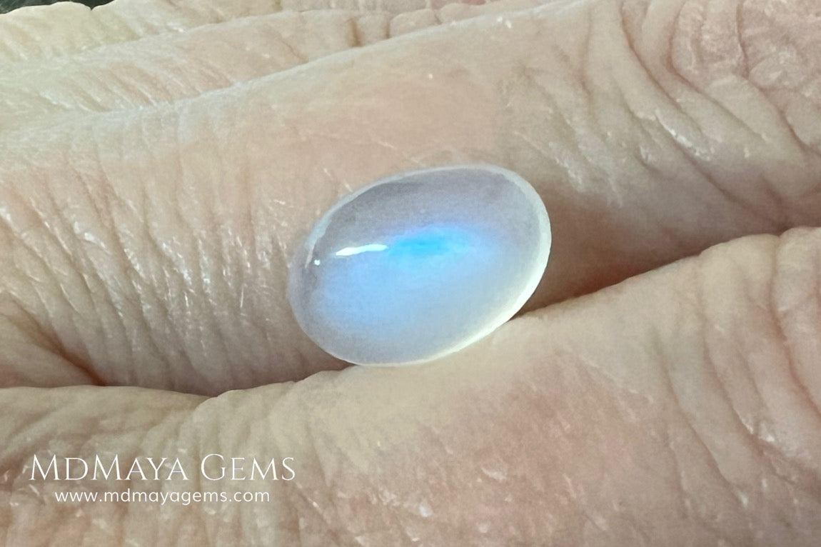 Natural Blue Sheen Moonstone 3.66 Ct Oval Cabochon – Sri Lanka