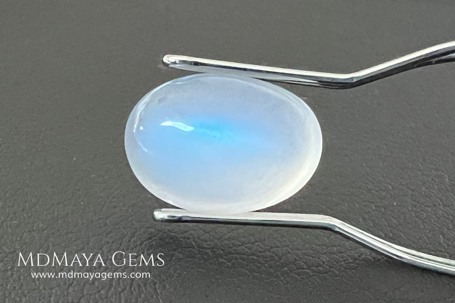 Natural Blue Sheen Moonstone 3.66 Ct Oval Cabochon – Sri Lanka