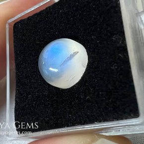 Natural Round Moonstone 4.10 Ct – Blue Sheen Cabochon from Sri Lanka