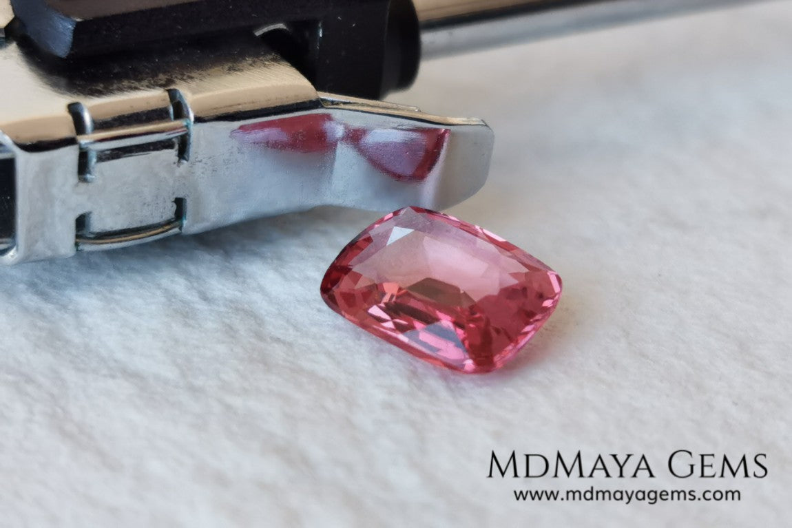 Purplish red Burmese Spinel. Cushion cut. 1.33 ct. This pretty untreated gemstone looks much bigger than it really is, due to its window, has a great color and it will look spectacular in any piece of jewelry and the best, its price.