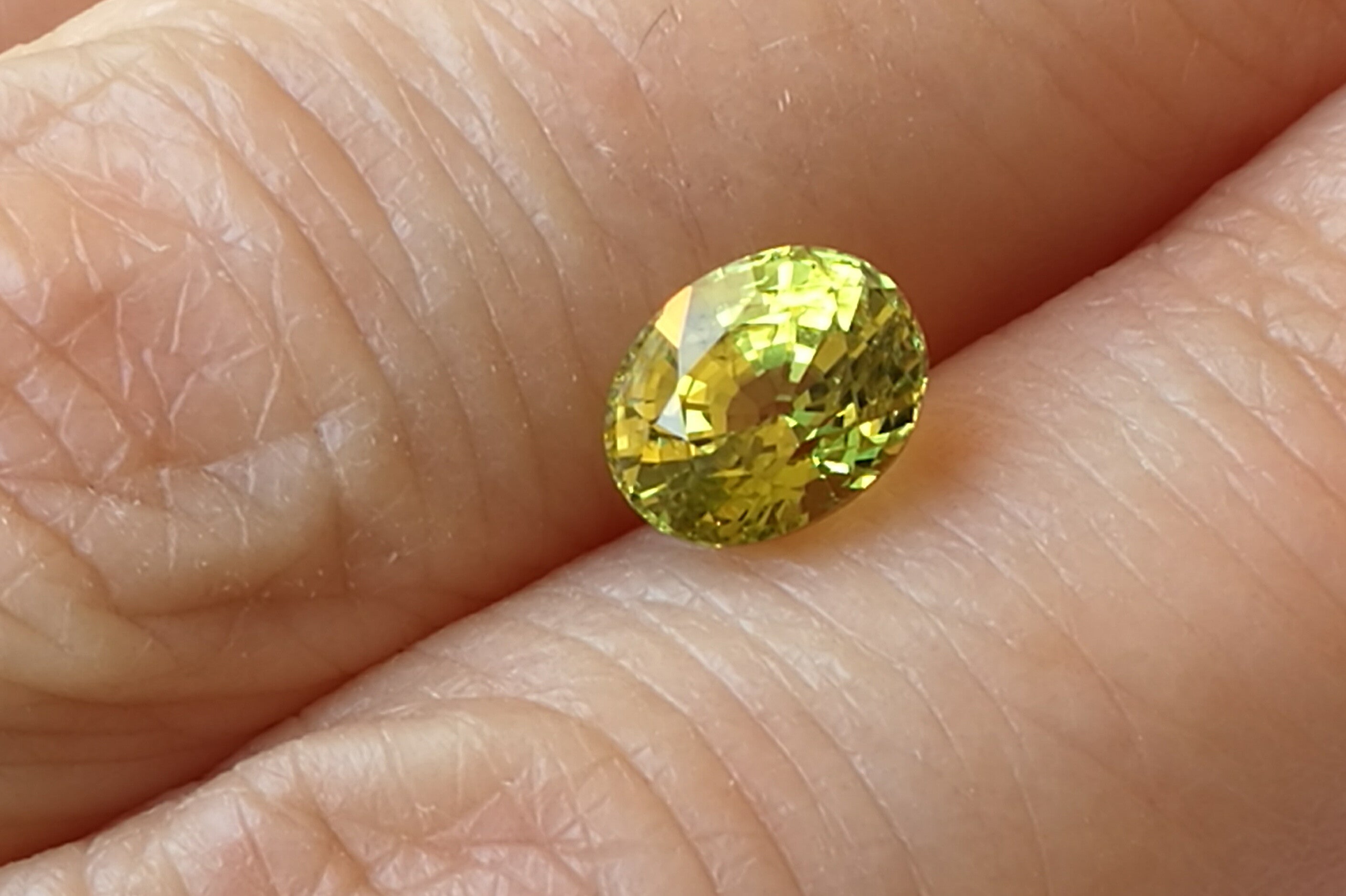Rich Greenish Yellow Mali Garnet – Oval Cut – 1.38 ct