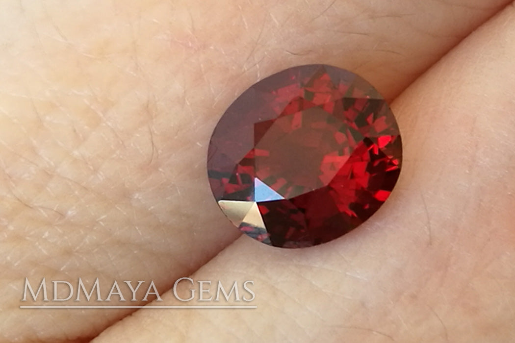 Red Burmese Spinel. Oval Cut. 3.18 ct.