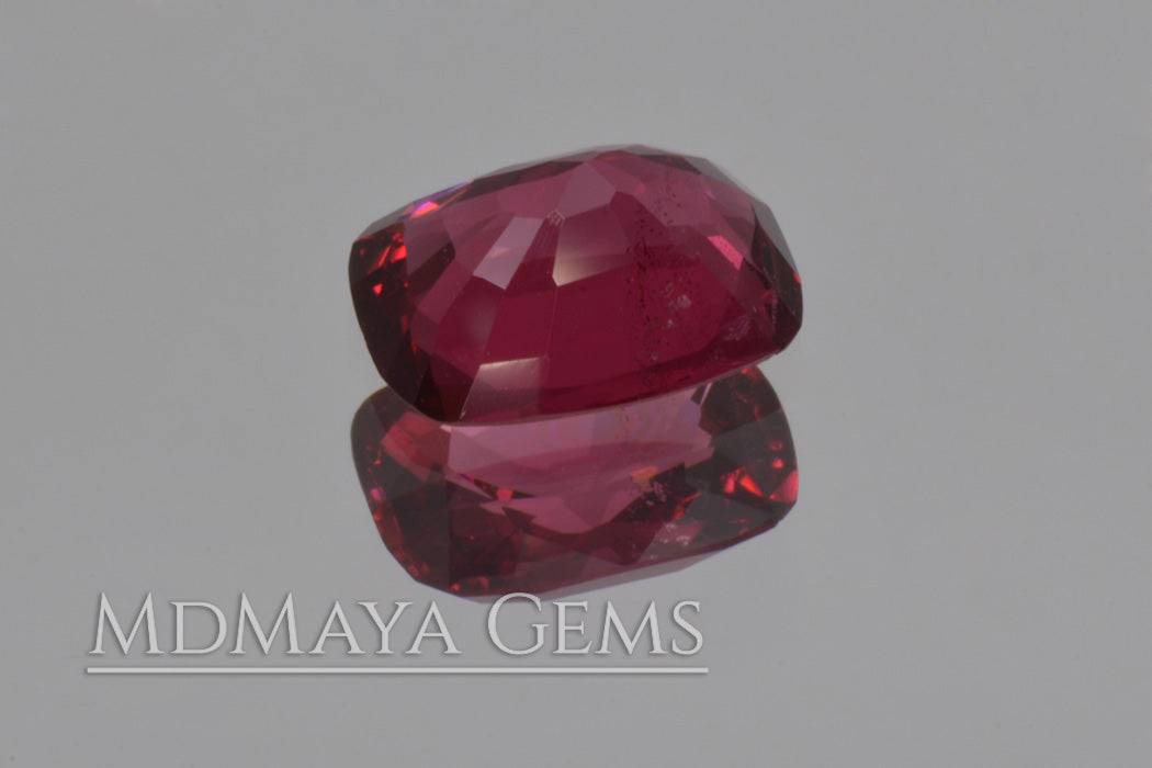 Amazing Rich Red Spinel Gemstone. Cushion Cut. 1.34 ct