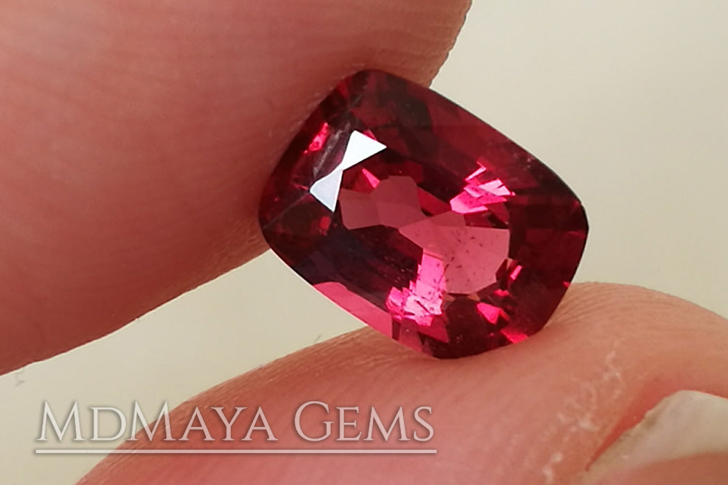Amazing Rich Red Spinel Gemstone. Cushion Cut. 1.34 ct