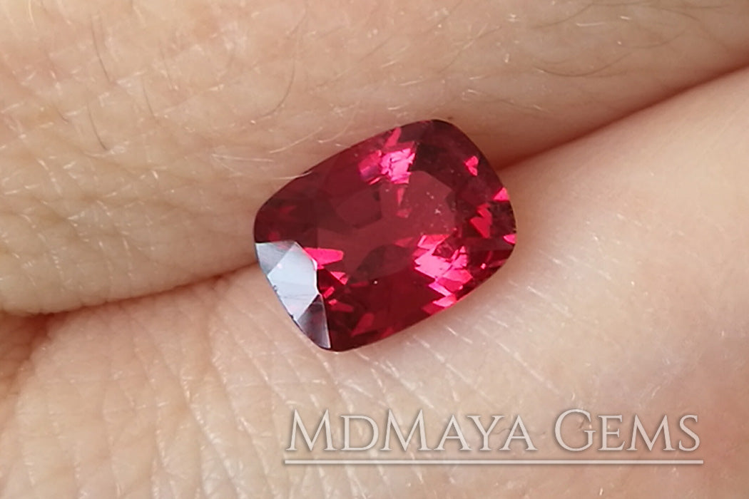 Amazing Rich Red Spinel Gemstone. Cushion Cut. 1.34 ct