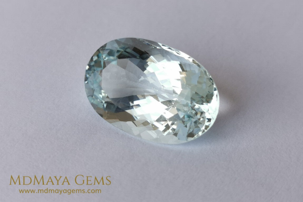 Light Blue Aquamarine 13.47 ct Oval Cut – Excellent Value